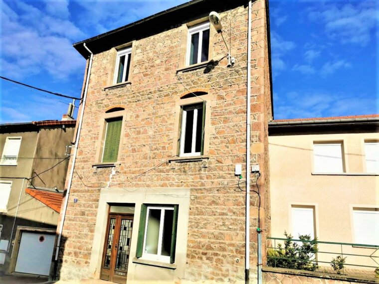207 m²