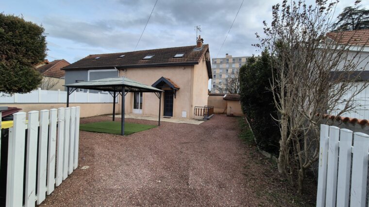 Maison 82 m²